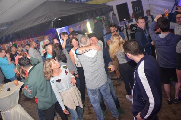 samstag-abend-417724FA1F-218D-B72F-556C-2D568DE32A58.jpg