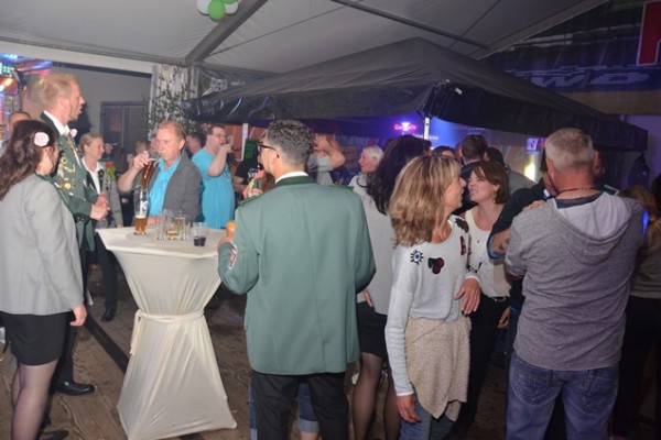 samstag-abend-42113540E0-7B3A-E79D-4154-4C1F5ADAD712.jpg