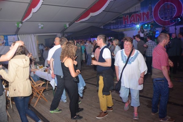 samstag-abend-46E910E9B1-CB9B-2272-D521-2E7A2DB23D97.jpg