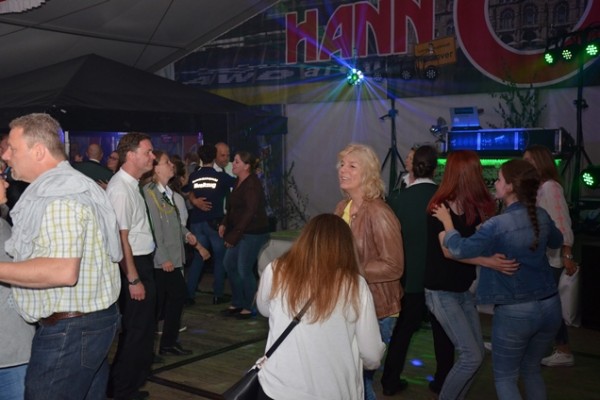 samstag-abend-585E1C3D7-B692-8679-C328-9FB231E0ED99.jpg