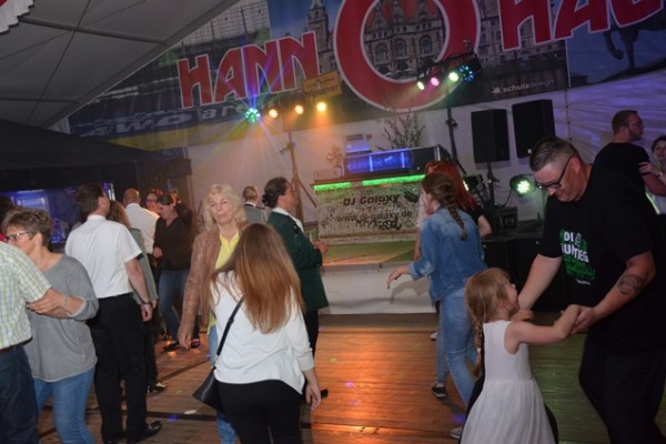 samstag-abend7F4F8442-CBF5-F1C5-15E7-E880635F23DF.jpg