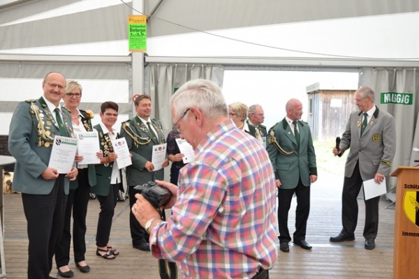 samstag-sonntag-123AA18C550-3965-27AE-11C4-F3F14B0191D5.jpg
