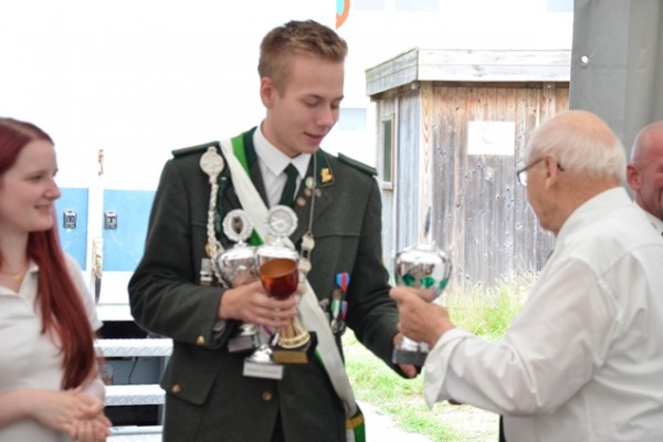samstag-sonntag-141AF26DE40-2DAF-9D9F-2C51-7770F43483E3.jpg