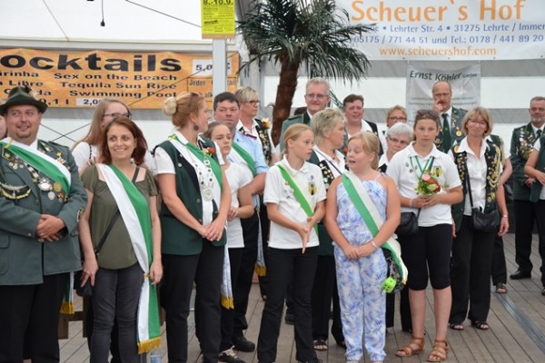 samstag-sonntag-15B7B99686-F9FC-05E4-3DFC-3433DD9C80FA.jpg
