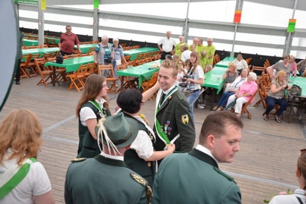 samstag-sonntag-20060595B7-8BFA-4F8D-DE0B-436C073CA6F2.jpg