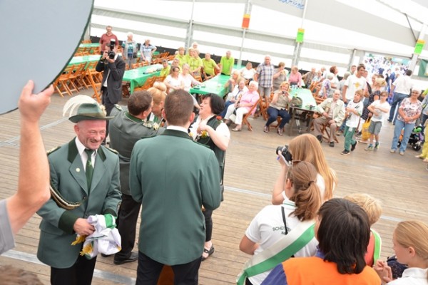 samstag-sonntag-245F727F47-5A01-A3BC-B70E-76468482DBCB.jpg