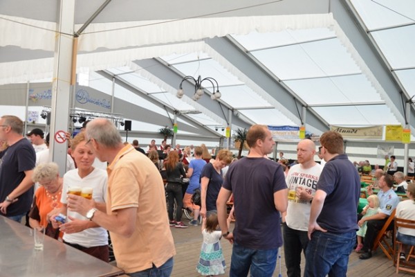 samstag-sonntag-493758697C-F13A-22FD-50CF-47FA7D8883A9.jpg