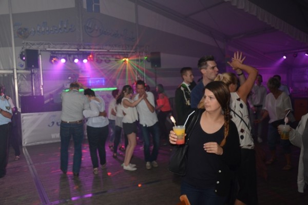 samstag-sonntag-590CD60E4B-532F-C3DE-A6A9-A358FFC21EA5.jpg