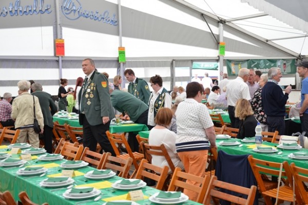 samstag-sonntag-714B9AFD0B-FB21-4BA4-F814-177889588B31.jpg