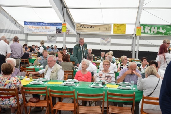 samstag-sonntag-76AFF58789-9396-A20D-506A-67A19EC3FCD9.jpg