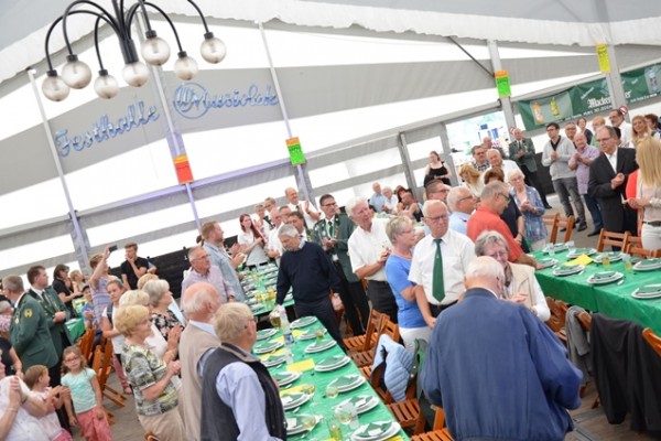 samstag-sonntag-84F838F0F3-24C9-673F-488C-06586DAA23E4.jpg