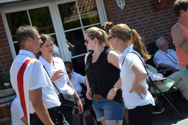 scheiben-aufhaengen-120CAF01284-6A3A-144D-CF90-FC0B4A4BD591.jpg