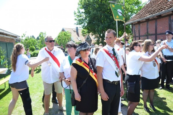 scheiben-aufhaengen-132CF879B18-42D2-0326-4B57-DA1C6372B503.jpg