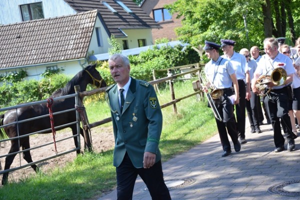 scheiben-aufhaengen-2124BE22F90-AB2B-618B-BCEA-71EF7F9DDAA2.jpg