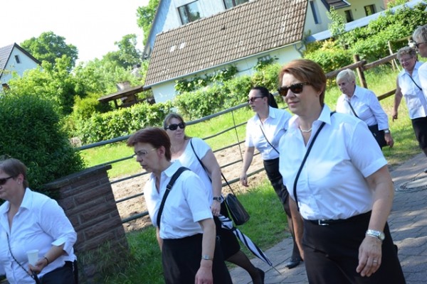 scheiben-aufhaengen-232DEF728A4-11D2-674F-DC7A-887604540F43.jpg