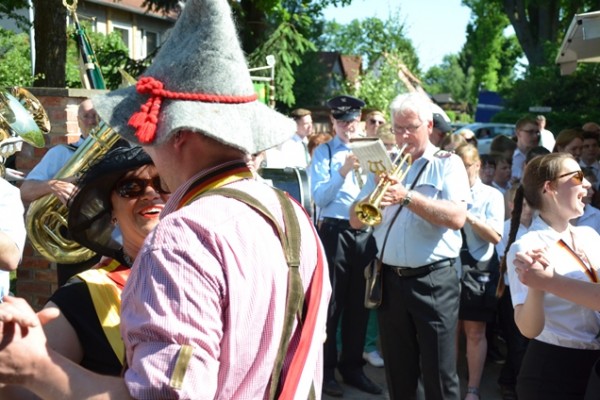 scheiben-aufhaengen-276332F5299-6DF6-0F1F-F7E9-12F910E0157C.jpg