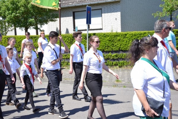 scheiben-aufhaengen-626453BBD2-5352-43C6-7F50-EF73FD0EBF36.jpg