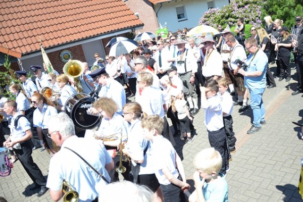 scheiben-aufhaengen-9019EDE675-A52A-C244-AE09-2ECD38E3EEF4.jpg