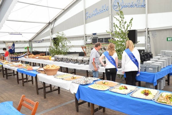 sonntag-7764A19AC-78D3-9B13-8E63-C8F302B6D02C.jpg