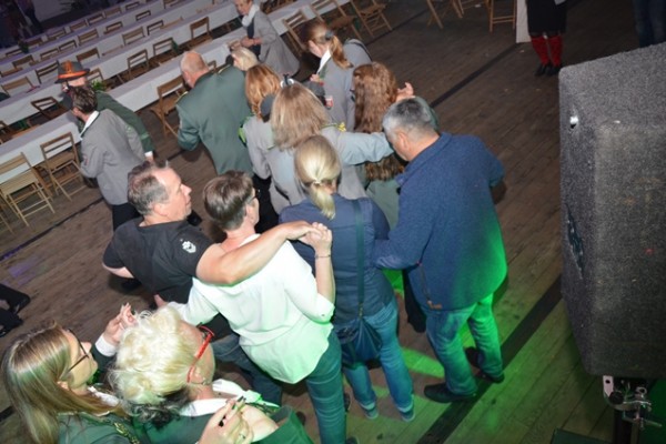 sonntag-abend-1120CA7268-4128-D9D3-9A83-2EC217B7C17B.jpg