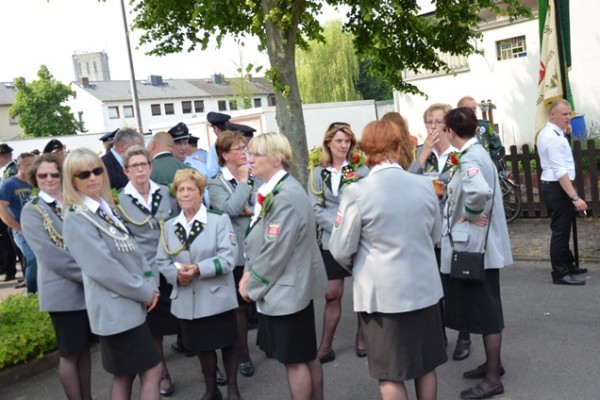 umzug-sa-1003C13EBBB-7A54-04AA-B0BA-21073FB32810.jpg