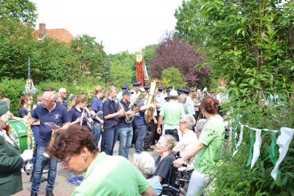 umzug-sa-1542FB1542F-5619-3AE4-D267-82656A16D6C7.jpg