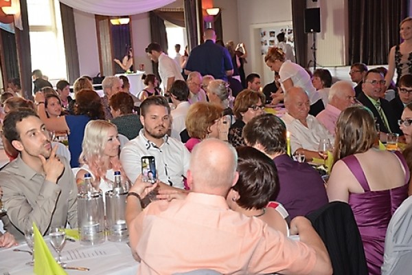 abiball-bbs-peine-2015-20150713-1067123242BDFAF2D0-D909-9466-79D0-AADE1910B81D.jpg