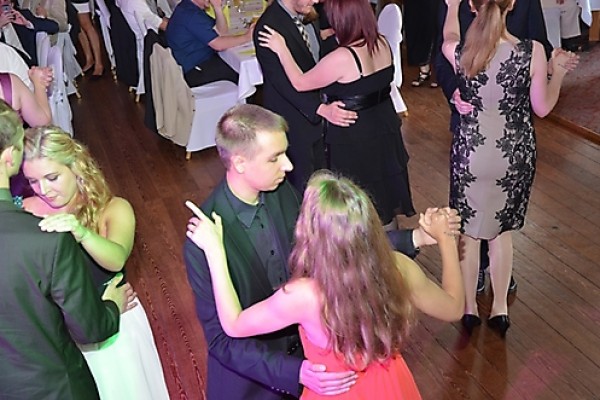 abiball-bbs-peine-2015-20150713-113096820724DDB368-F033-BA47-EA42-F2E1341A58FF.jpg