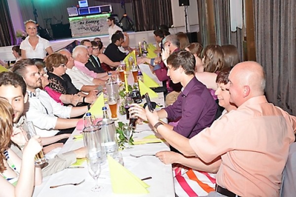 abiball-bbs-peine-2015-20150713-19034046656E51E6D2-0E95-2DC3-1BA1-B5AC40DAF1C8.jpg