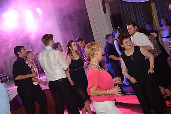 abiball-bbs-peine-2015-20150713-1997493669D2B78270-A21A-723C-4DC1-FC285E09ABC3.jpg