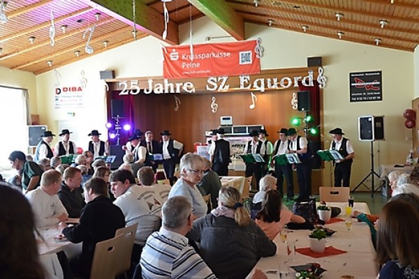 25jahre-spielmannszug-equord-2016-20160406-20535711542CBC6C86-BB0D-4550-2949-7AAA8FB57D83.jpg