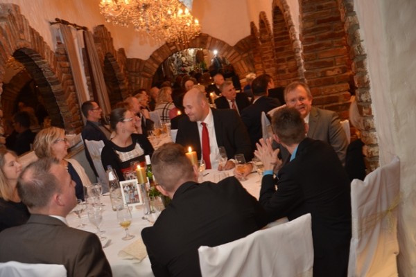 goldene-hochzeit-busche-20161122-108726603643648FC1-2333-C3CA-6005-789D4F729EEA.jpg