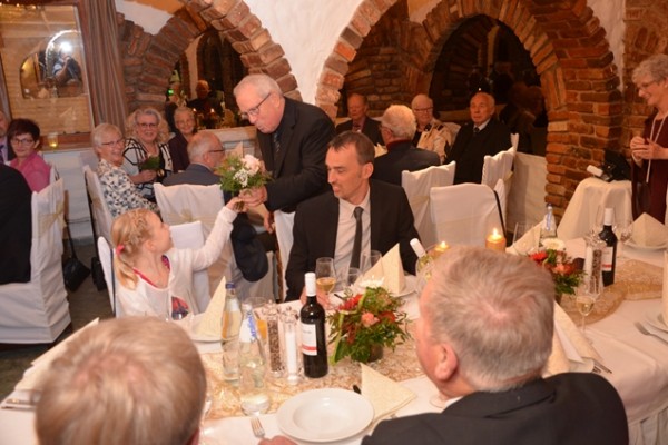 goldene-hochzeit-busche-20161122-10979286849AC6B189-2B22-07B9-AD81-455DBDC618DA.jpg