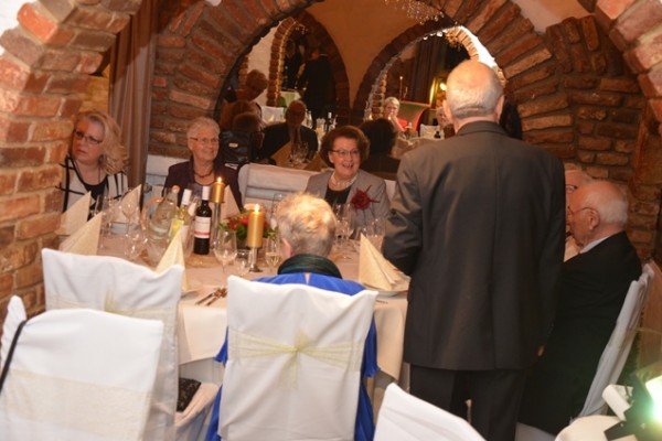 goldene-hochzeit-busche-20161122-11114683710A0E8E9A-AF93-0154-BD24-31EB6B88258C.jpg