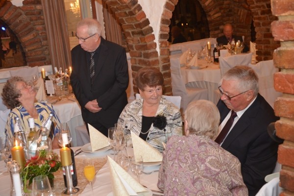goldene-hochzeit-busche-20161122-20681691660D448C2D-3FFE-FF43-2ED3-E1E1332DFEEE.jpg