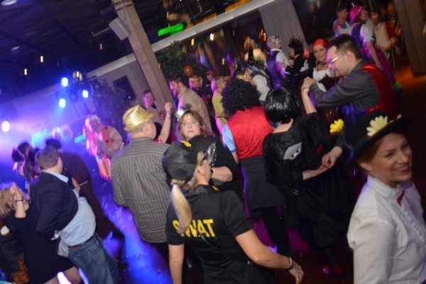 prinzenparty-194A9D3B5F-52EA-C076-9827-8F5108BCDA3D.jpg